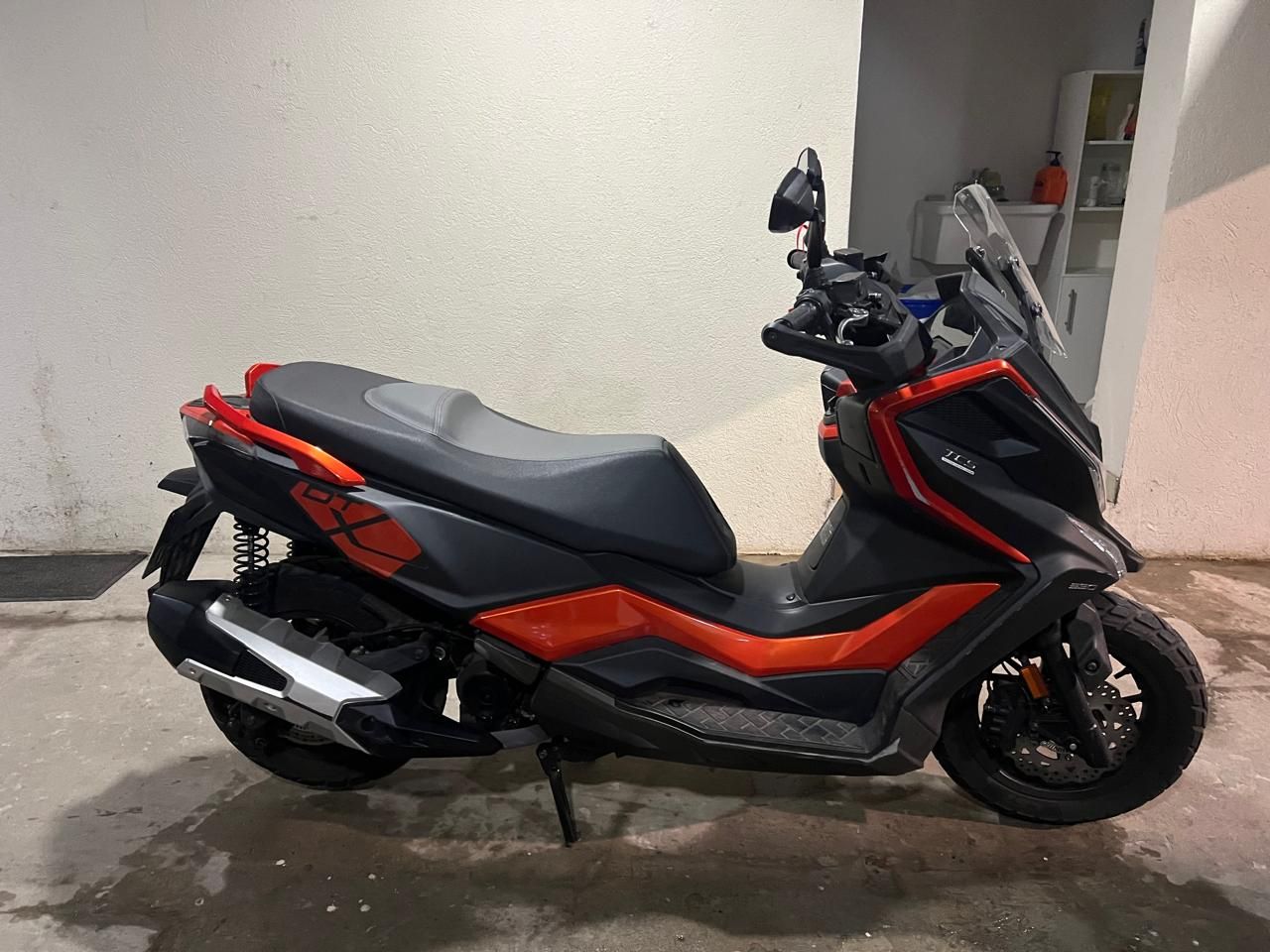 Foto de vendo moto financiada